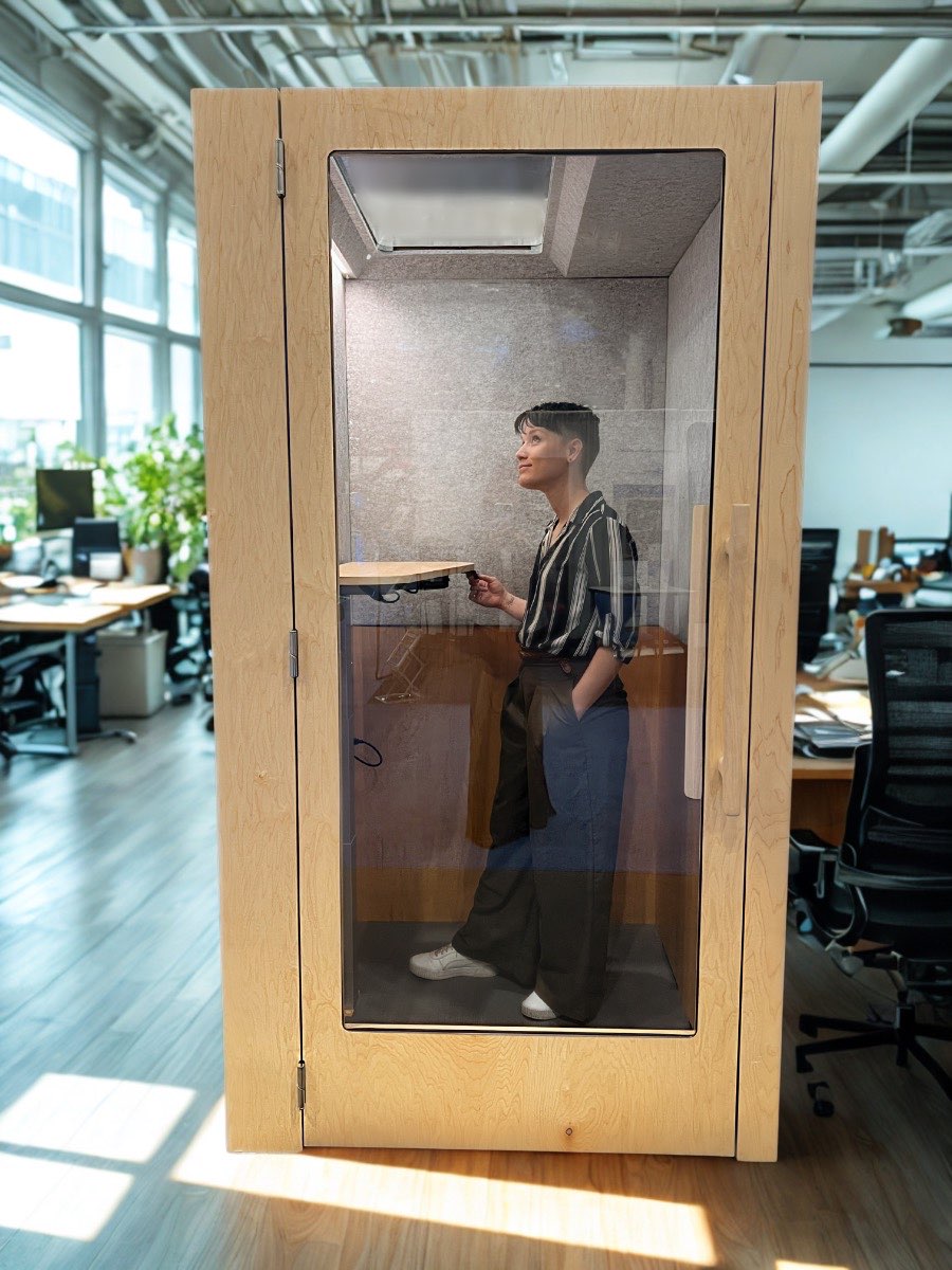 Creating Comfort in an Office Booth: Essentials for a Productive Exper ...